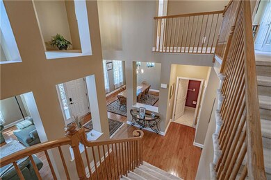 875 Garden Ct, Easton, PA 18040 - photo 4