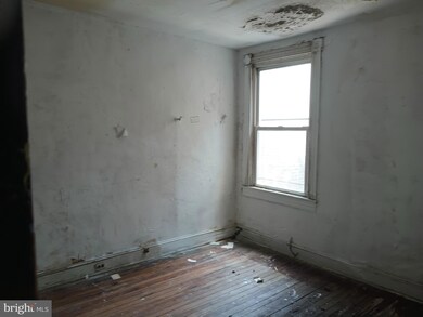 2117 N Pulaski St, Baltimore, MD 21217 - photo 6