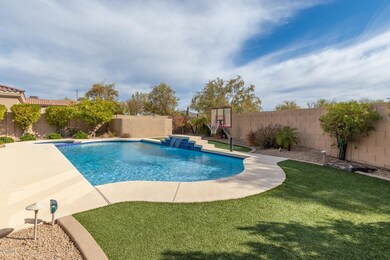 Pool with Water Feature