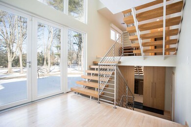 Beautiful modern Fouier