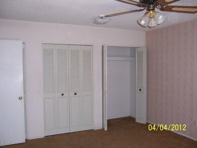 4831 E Pinto Dr unit 2, Eloy, AZ 85131 - photo 4