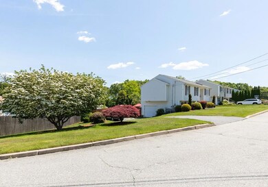 2 Water View Ln, North Providence, RI 02904 - photo 7