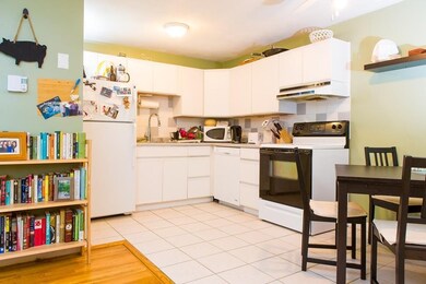 39 Englewood Ave unit 10, Brighton, MA 02135 - photo 2