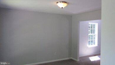 10438 Cecelia Ln, Locust Grove, VA 22508 - photo 5