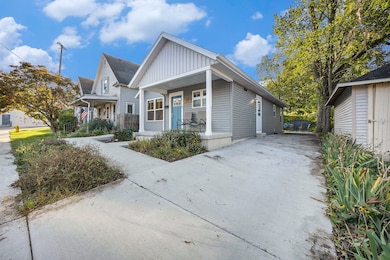 212 Saunders Ct NE, Grand Rapids, MI 49505 - photo 3