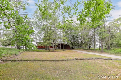 7611 Margaret Ave.