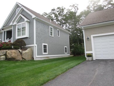 4 Windsor Dr unit 11b, Westport, MA 02790 - photo 3