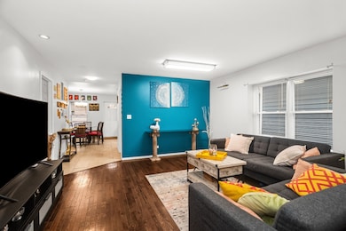 1811 Lyons St, Evanston, IL 60201 - photo 5