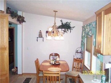 Kitchen Dining Area off Kitchen