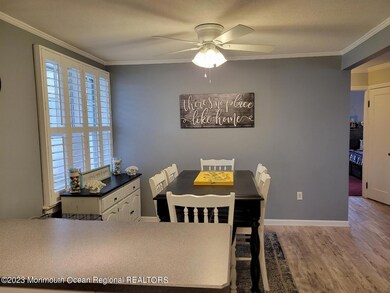 814 WARREN KITCHEN 1