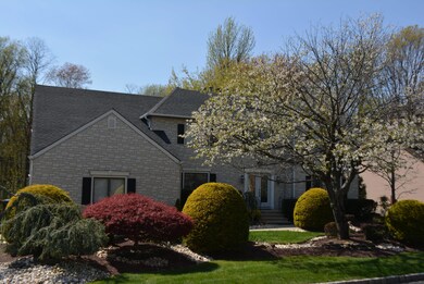 15 Cambridge Ct, Marlboro, NJ 07746 - photo 2