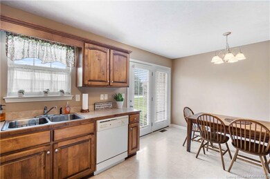 1166 Copperfield Dr, Georgetown, IN 47122 - photo 6