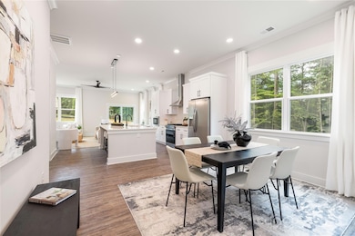 3884 12th St NE, Hickory, NC 28601 - photo 4