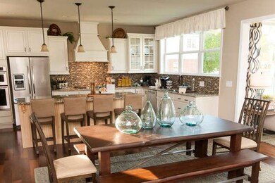 438 N Ida Ln, Elmhurst, IL 60126 - photo 7