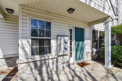 8 Boise Ct, Tinton Falls, NJ 07712 - photo 4