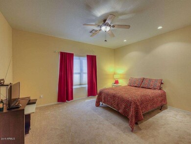 006_Master Bedroom