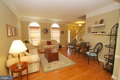 21205 Hickory Forest Way, Germantown, MD 20876 - photo 4
