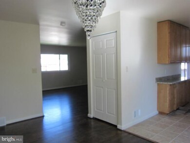 3113 Thornfield Rd, Gwynn Oak, MD 21207 - photo 5