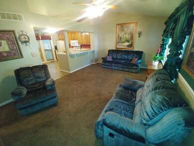 37 S River Dr, Stuarts Draft, VA 24477 - photo 3