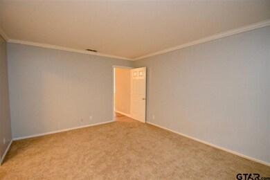 3721 3721 Darrell Ln, Tyler, TX 75701 - photo 5