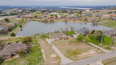 1602 Teller Bell Ln, Granbury, TX 76049 - photo 2