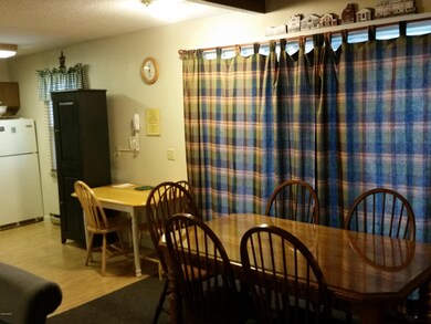 Dining room to Kitchen