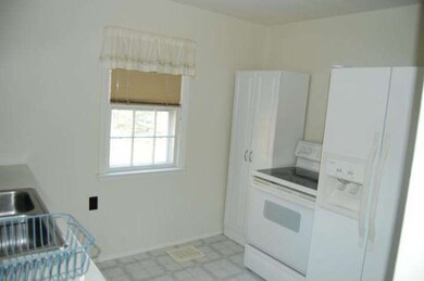 1505 Walnut St, Coatesville, PA 19320 - photo 5