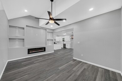 Living Room walkway to the kitchen