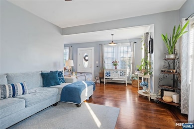 1041 Stonewall Ln, Secaucus, NJ 07094 - photo 7