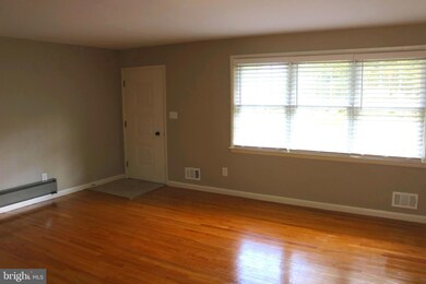 117 Gibbons Blvd, Cockeysville, MD 21030 - photo 2