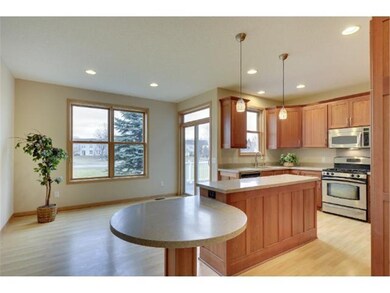 Beautiful Kitchen with sit up breakfast bar.  Gran
