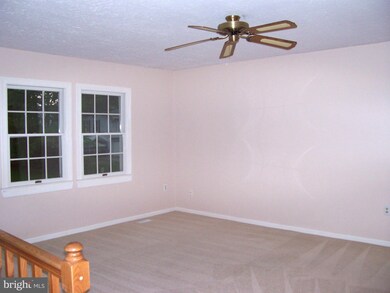 3505 Waverly Dr, Fredericksburg, VA 22407 - photo 2