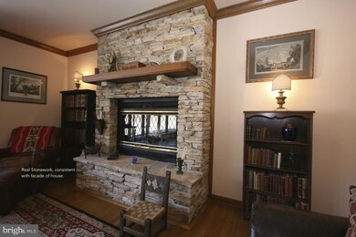 803 Richardson Dr, Harwood, MD 20776 - photo 4