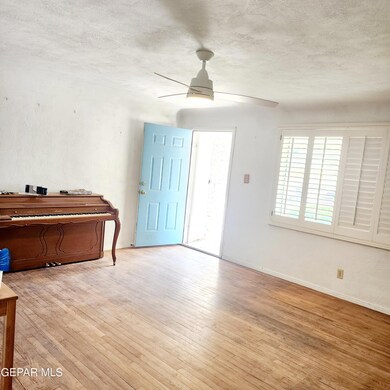 7622 Corozal Dr, El Paso, TX 79915 - photo 5