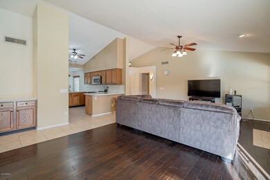 1671 E Tyson Place, Chandler, AZ 85225 - photo 5