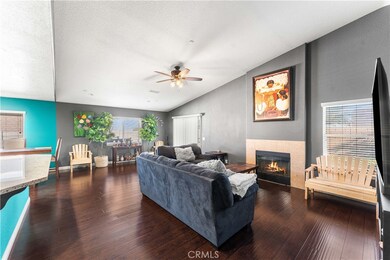 37068 Waltham Place, Palmdale, CA 93550 - photo 4