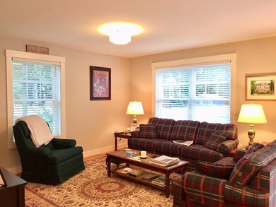32 Orange St unit 32, Woburn, MA 01801 - photo 4