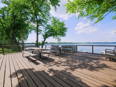 1321 S Darling Dr NW unit 1, Alexandria, MN 56308 - photo 3