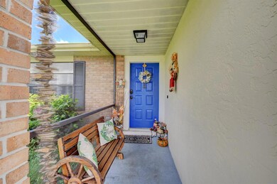 Screen In Entry Way