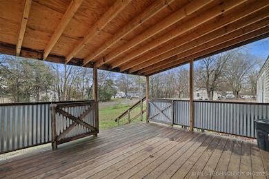 309 W 3rd St, Milburn, OK 73450 - photo 4