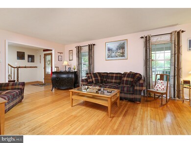 12 Uptwyn Ct, Somerdale, NJ 08083 - photo 5