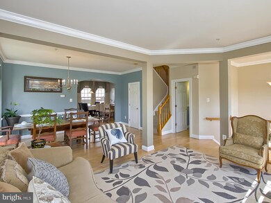 23061 Birch Mead Rd, Clarksburg, MD 20871 - photo 5