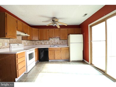 183 Frederic Ct unit 183, West Deptford, NJ 08086 - photo 7