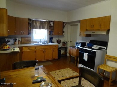 619 N Main St, Plains, PA 18705 - photo 4