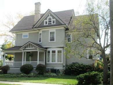 51 N 1st St, Evansville, WI 53536 - photo 3