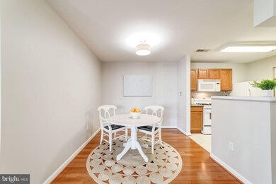 8099 Lacy Dr unit 201, Manassas, VA 20109 - photo 7