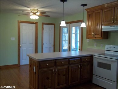 Breakfast Nook - Breakfast bar