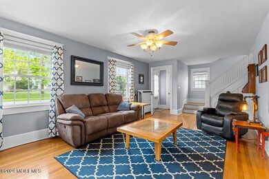 123 Maple Place, Keyport, NJ 07735 - photo 4