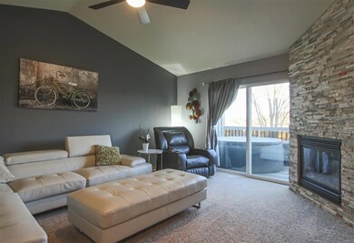 1437 Asbury Ln, Waterloo, IA 50701 - photo 7