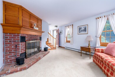 LR/CenterFireplace